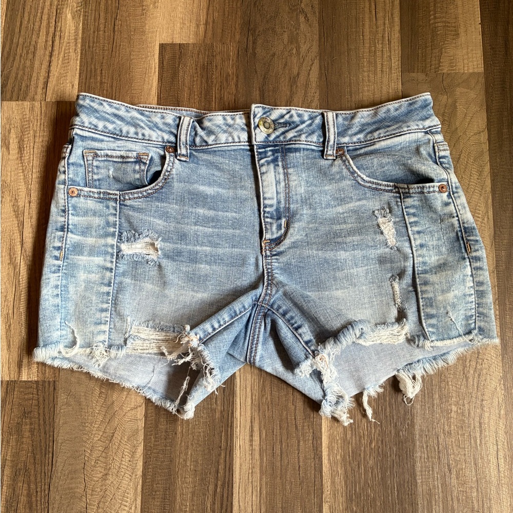 American Eagle Midi Super Stretch Denim Shorts Distressed SZ 14 - Picture 11 of 11